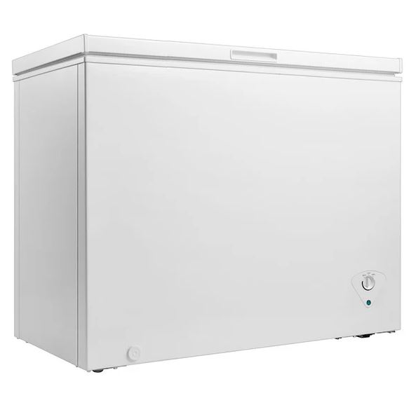 MRC10M3AWWC - Midea - 10.2 cu. Ft Chest Freezer in White